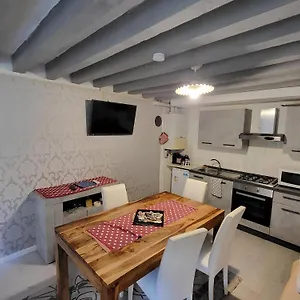 https://otto-house-apartment.hotelinveneto.com