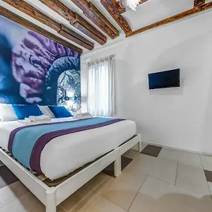  Apartment Accademia Palace By Casa Da Italy